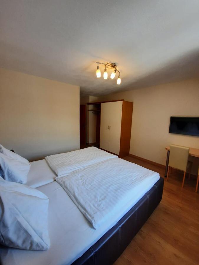 Pension Kreuzinger, 5310 Tiefgraben Екстер'єр фото
