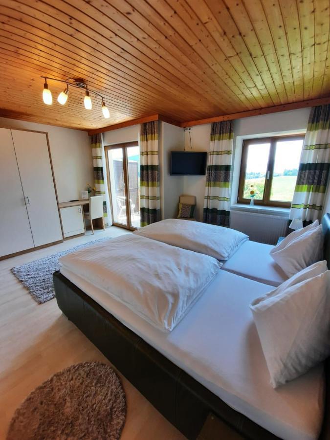 Pension Kreuzinger, 5310 Tiefgraben Екстер'єр фото